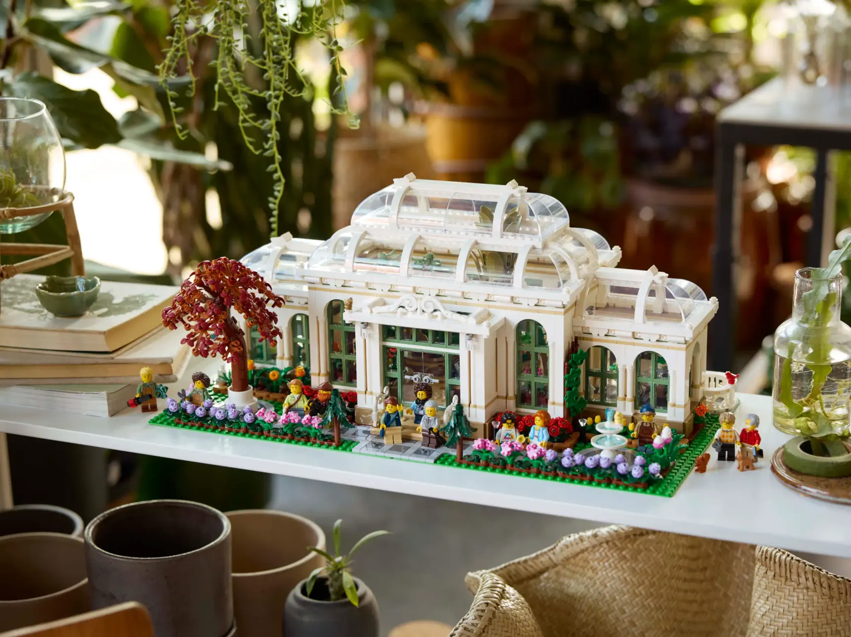 LEGO Il giardino botanico (21353) completamente montato