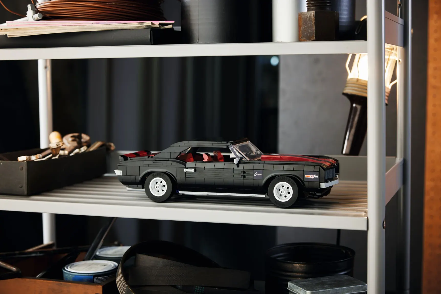 LEGO Chevrolet Camaro Z28, detail view 5
