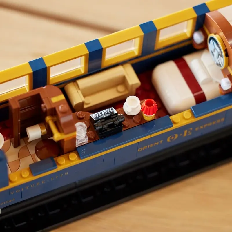 LEGO Il treno Orient Express, dettaglio 3