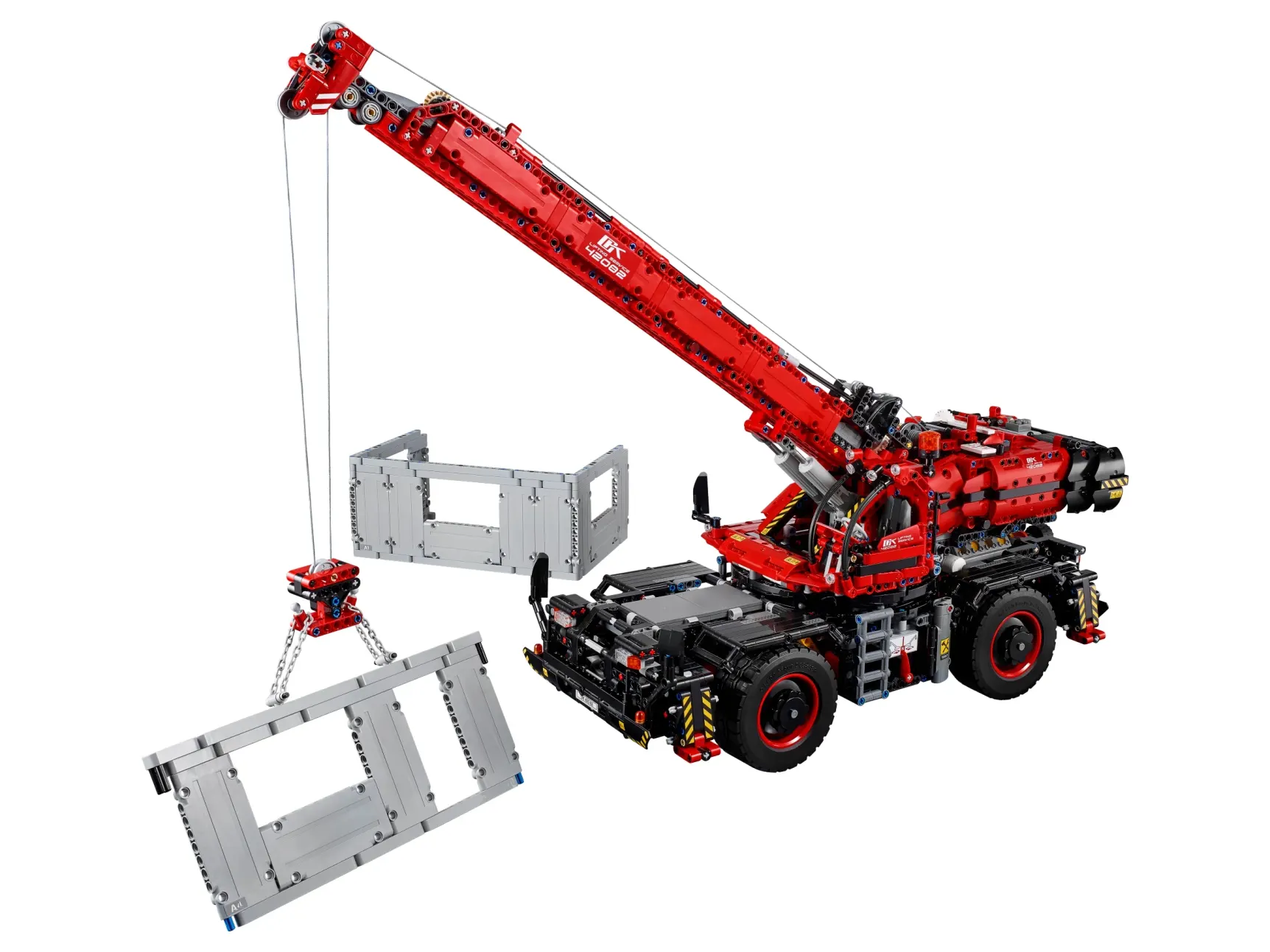 LEGO La grue tout-terrain (42082) entièrement monté