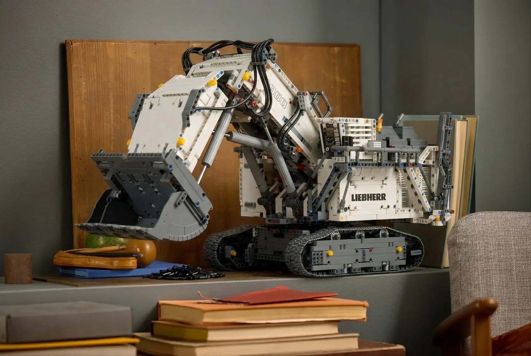 LEGO Escavatore Liebherr R 9800 (42100) completamente montato