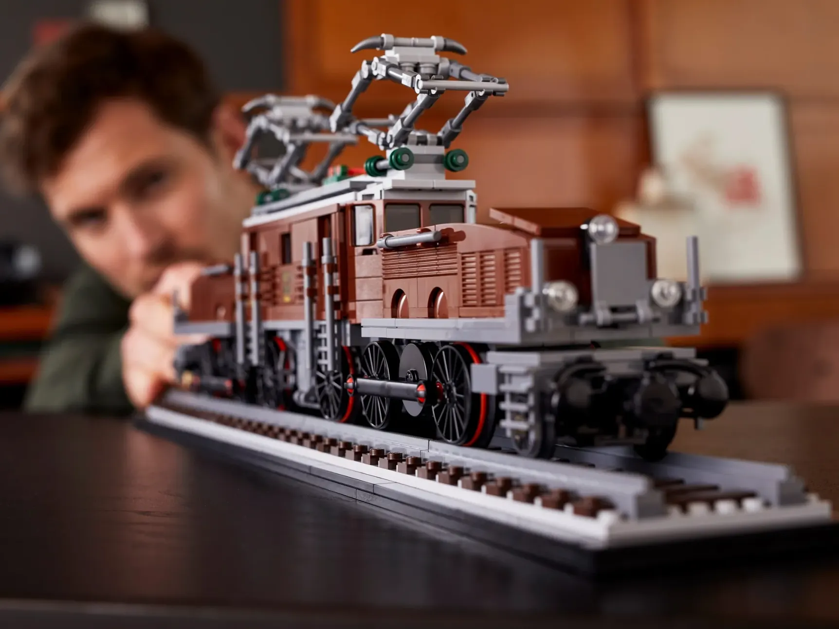 LEGO Locomotiva Coccodrillo, dettaglio 3