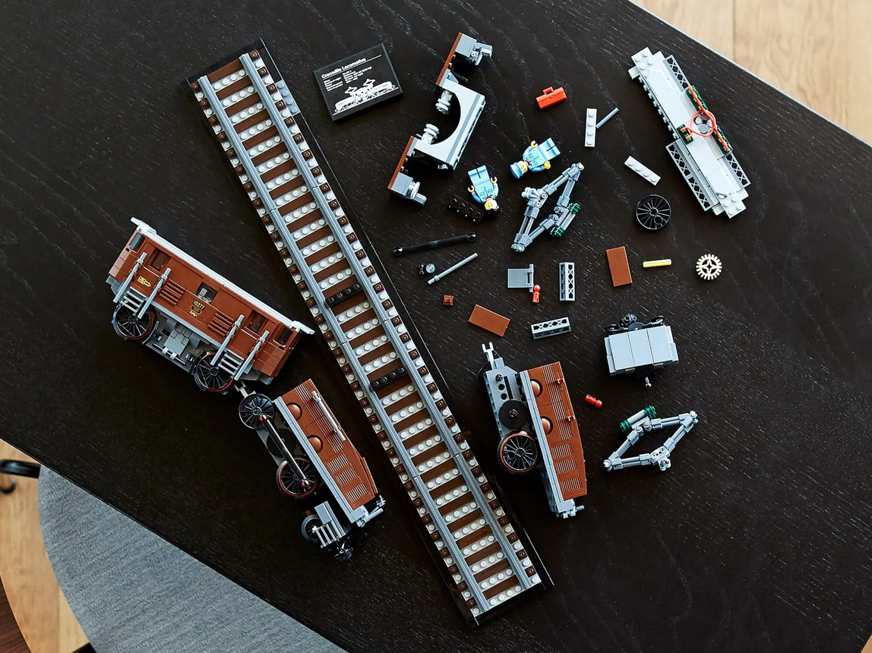 LEGO Locomotiva Coccodrillo, dettaglio 6