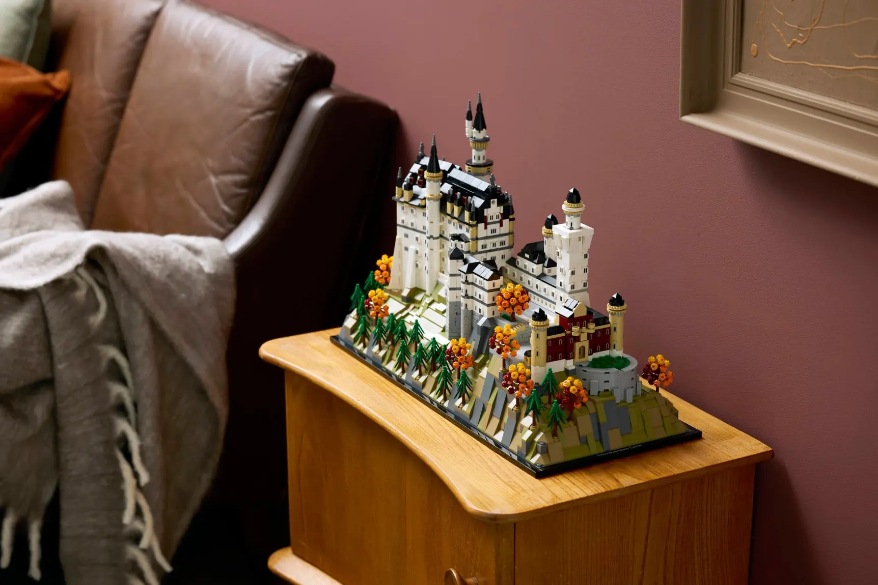 LEGO Schloss Neuschwanstein (21063) fertig aufgebaut
