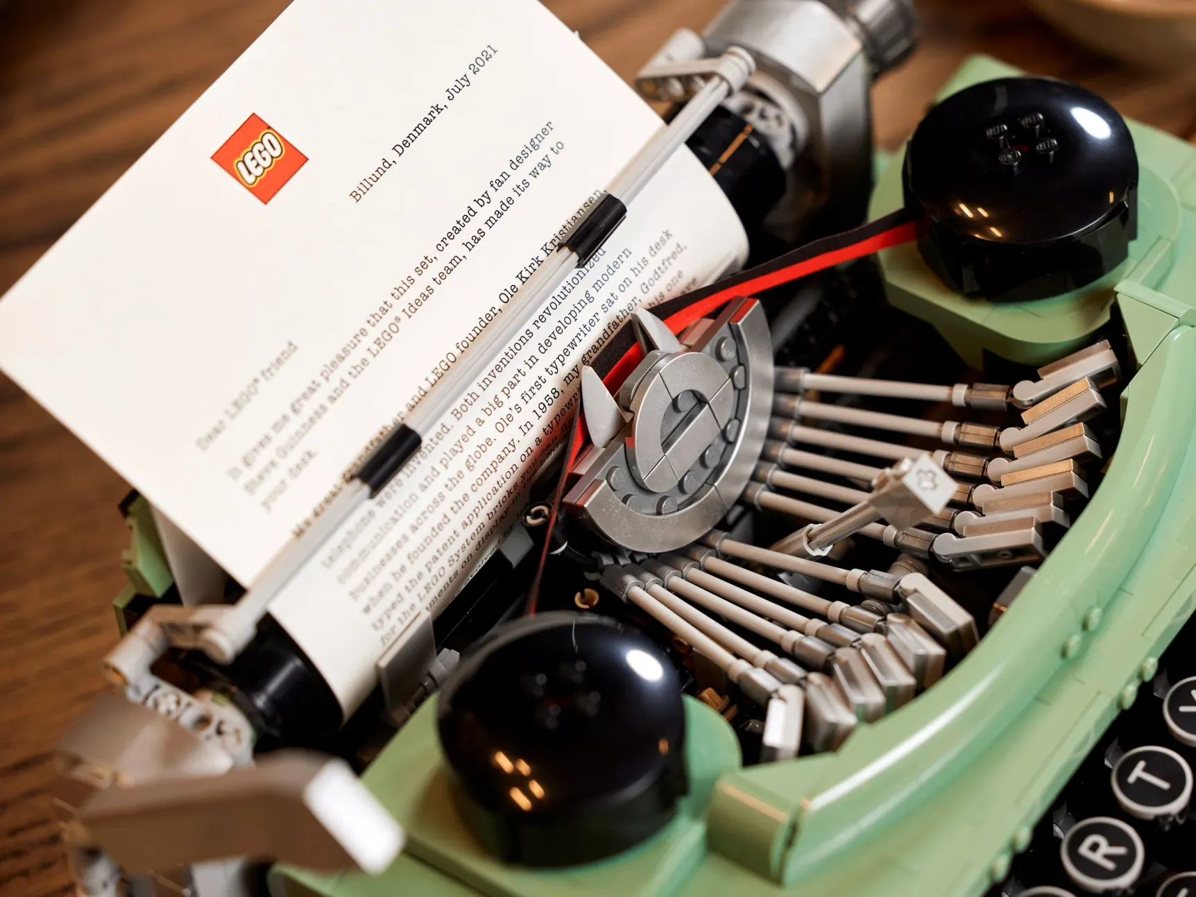 LEGO Typewriter, detail view 4