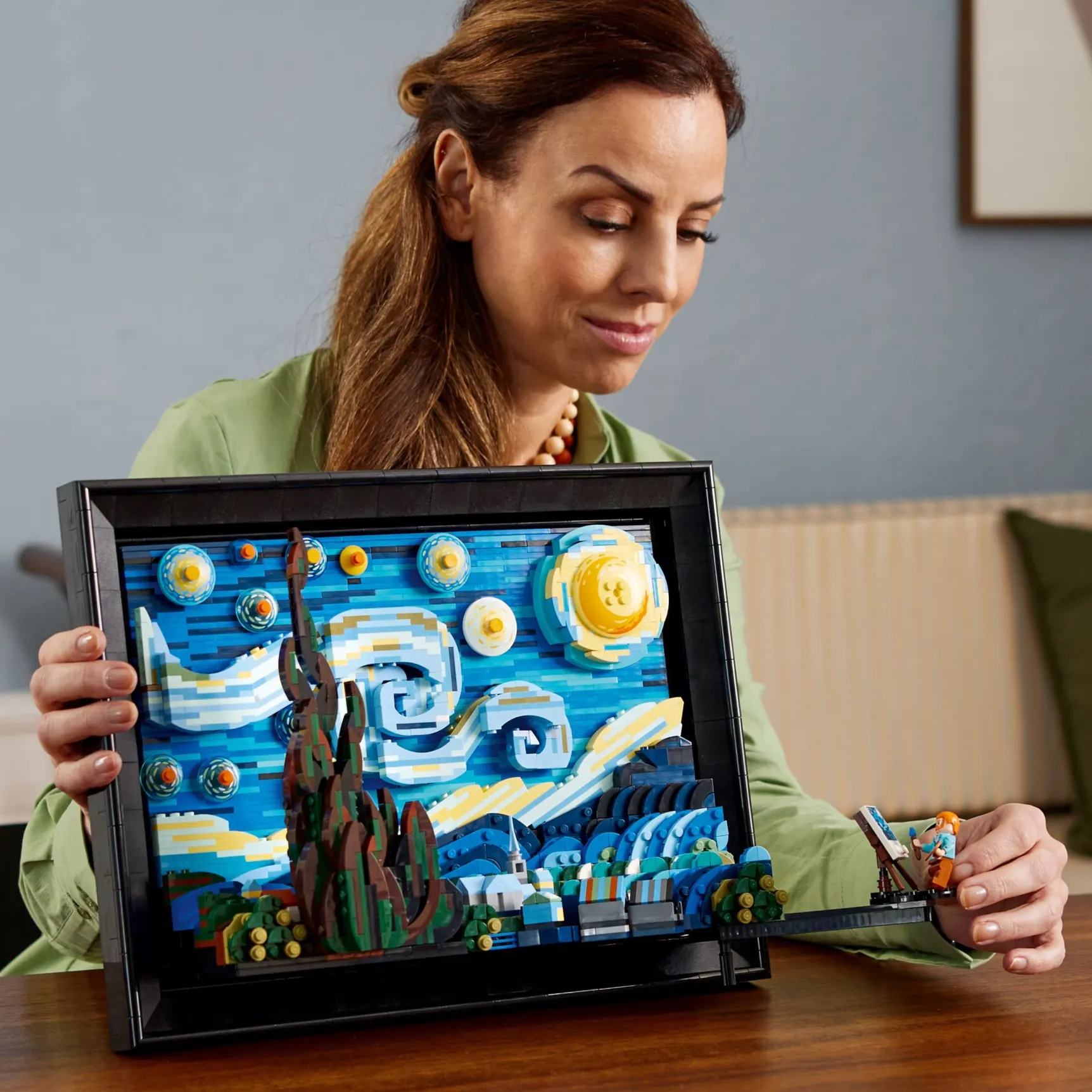 LEGO Vincent van Gogh – The Starry Night, detail view 5