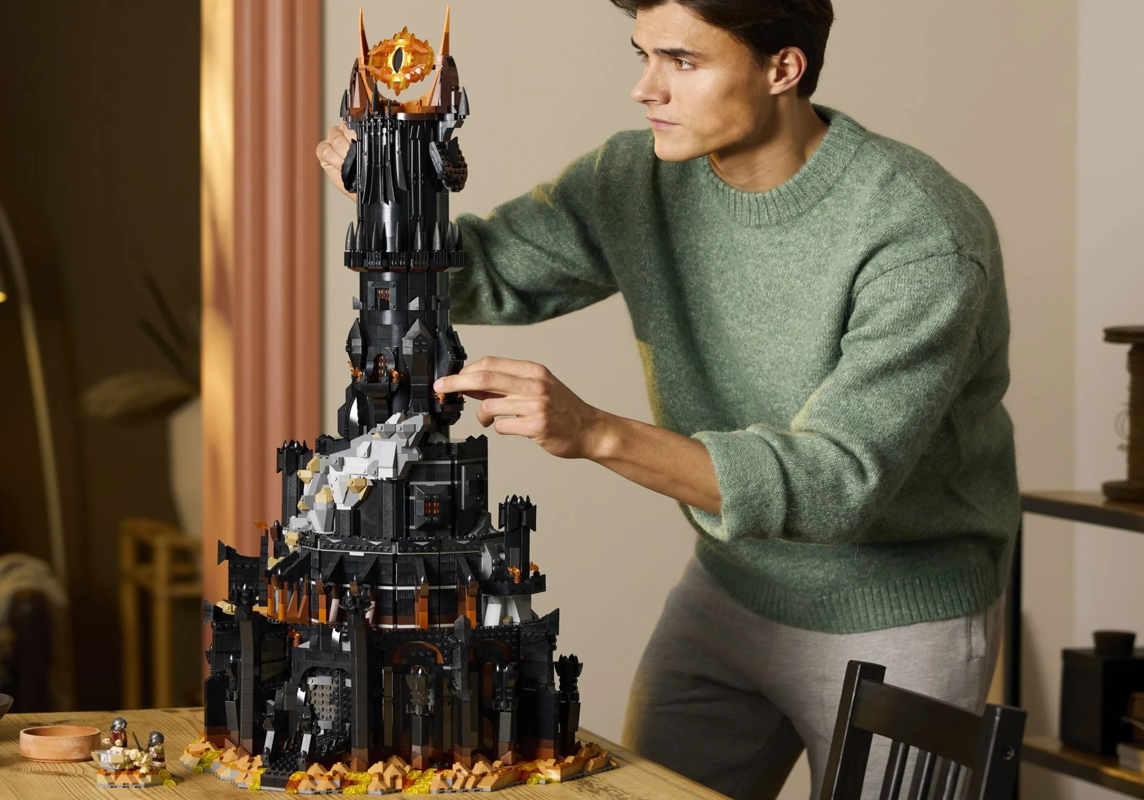 LEGO Der Herr der Ringe: Barad-dûr™ (10333) fertig aufgebaut