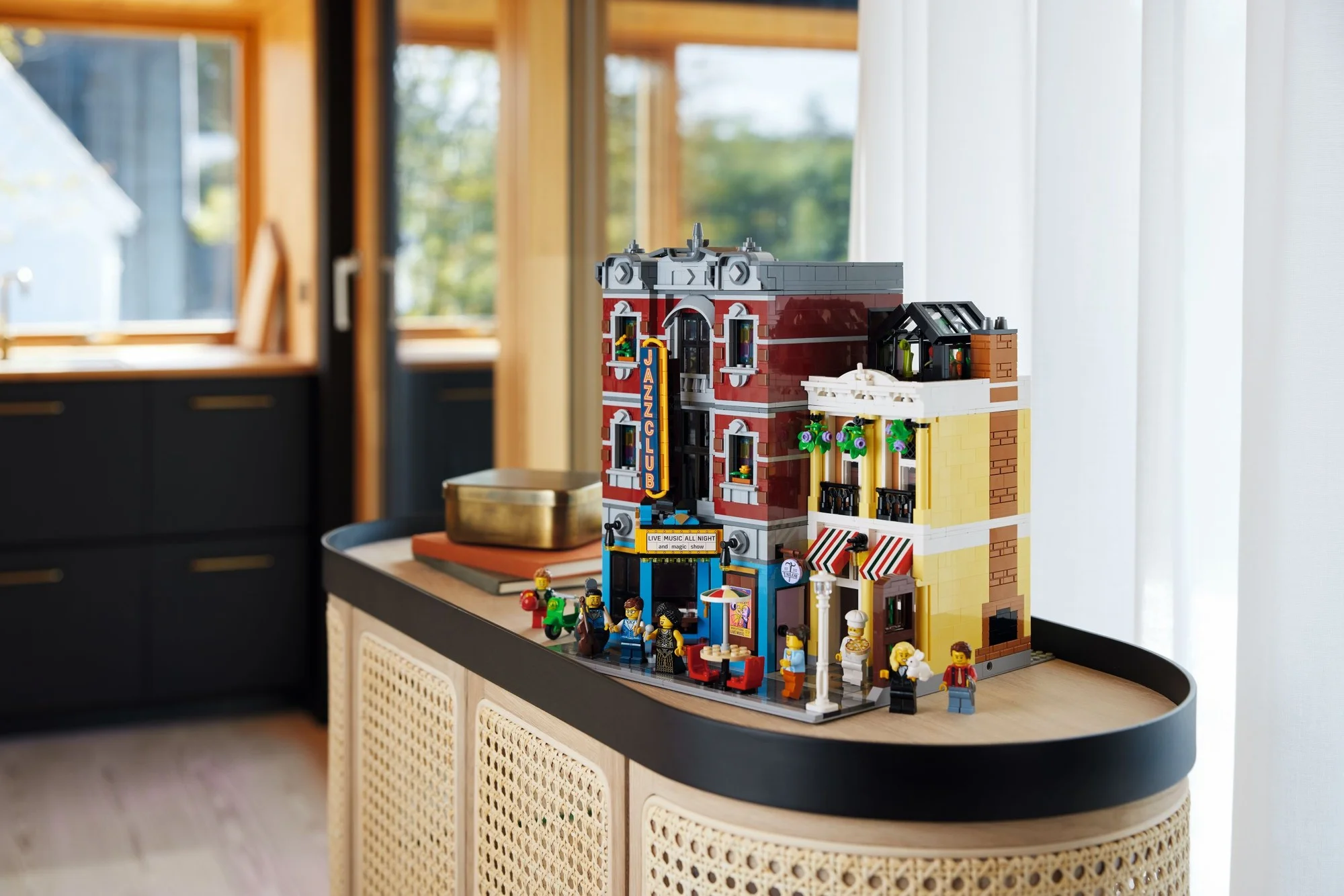 LEGO Jazzclub (10312) fertig aufgebaut
