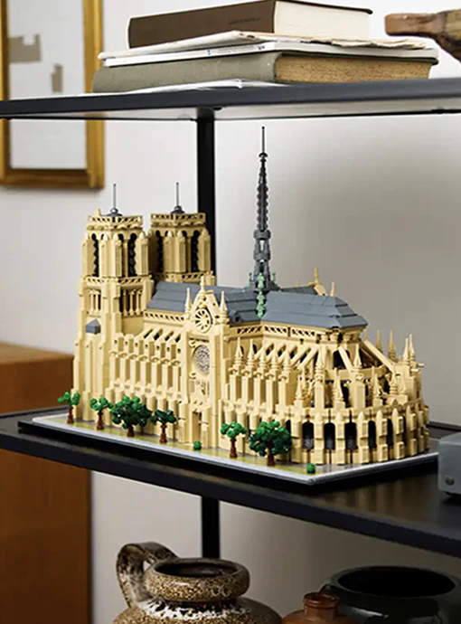 Lego Notre-Dame de Paris – Lego Architecture